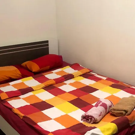 однокімнатна поруч з залізничним вокзалом Apartman Odessza